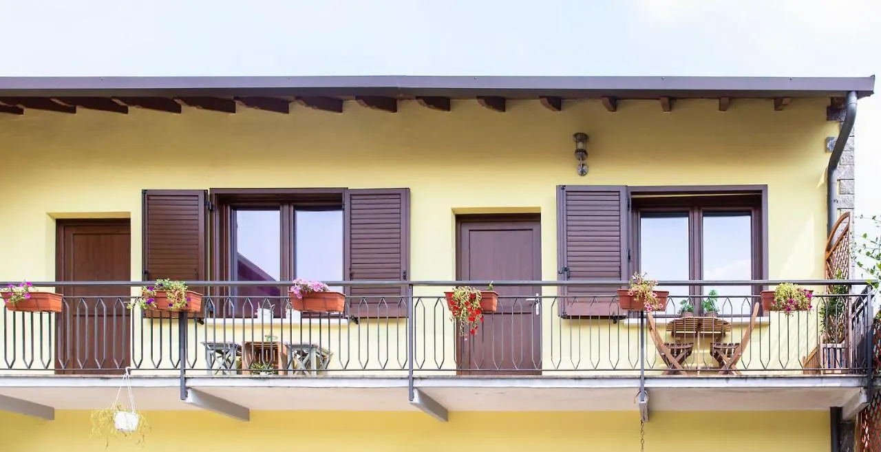 B&B La Corte Della Nonna Samarate Guest house